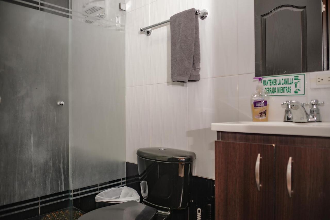 Appartamento Poblado Brownstone Medellín Esterno foto