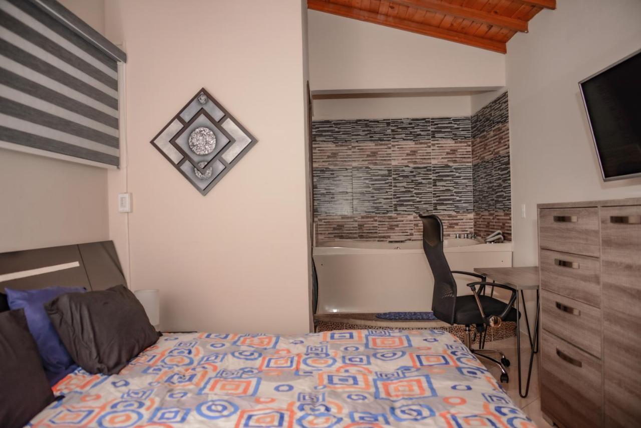 Appartamento Poblado Brownstone Medellín Esterno foto