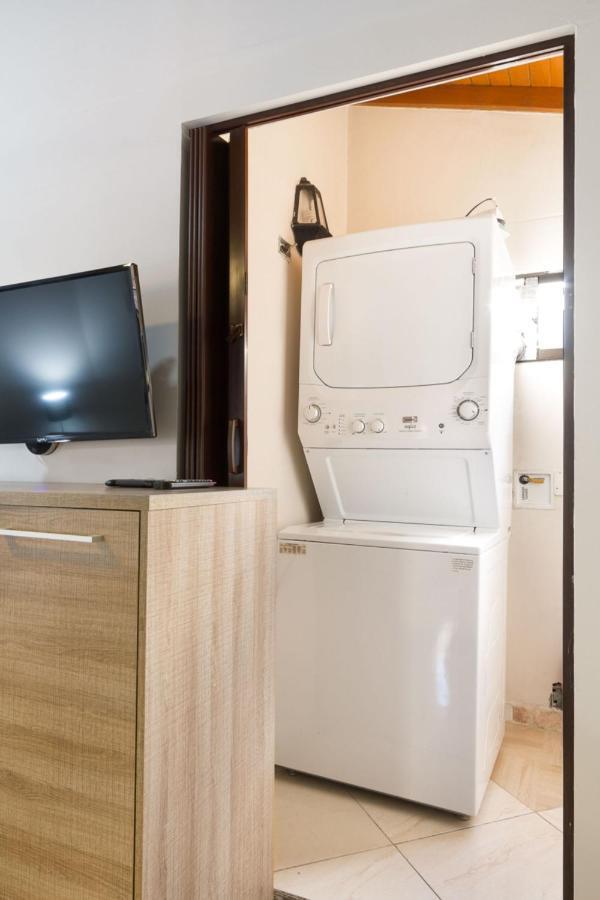 Appartamento Poblado Brownstone Medellín Esterno foto