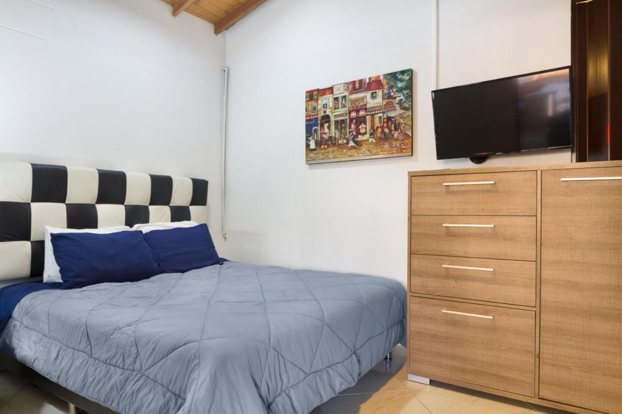 Appartamento Poblado Brownstone Medellín Esterno foto