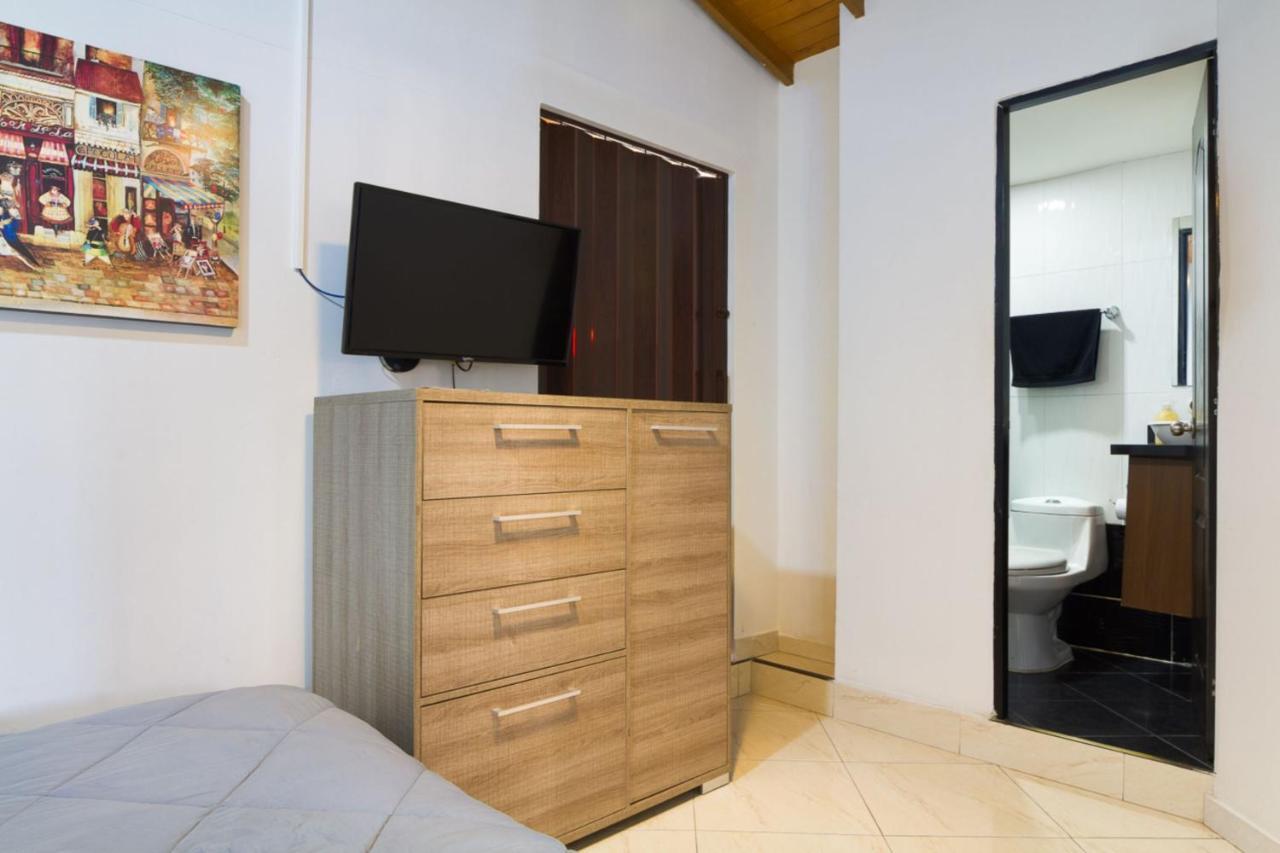 Appartamento Poblado Brownstone Medellín Esterno foto